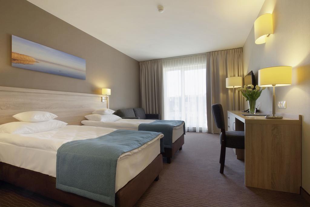 Tristan Hotel&SPA Kąty Rybackie Buitenkant foto